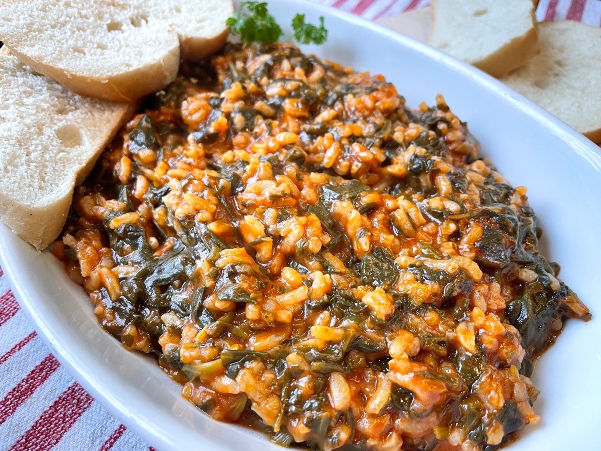 Tomato Spanakorizo – Greek Spinach&nbsp;Rice