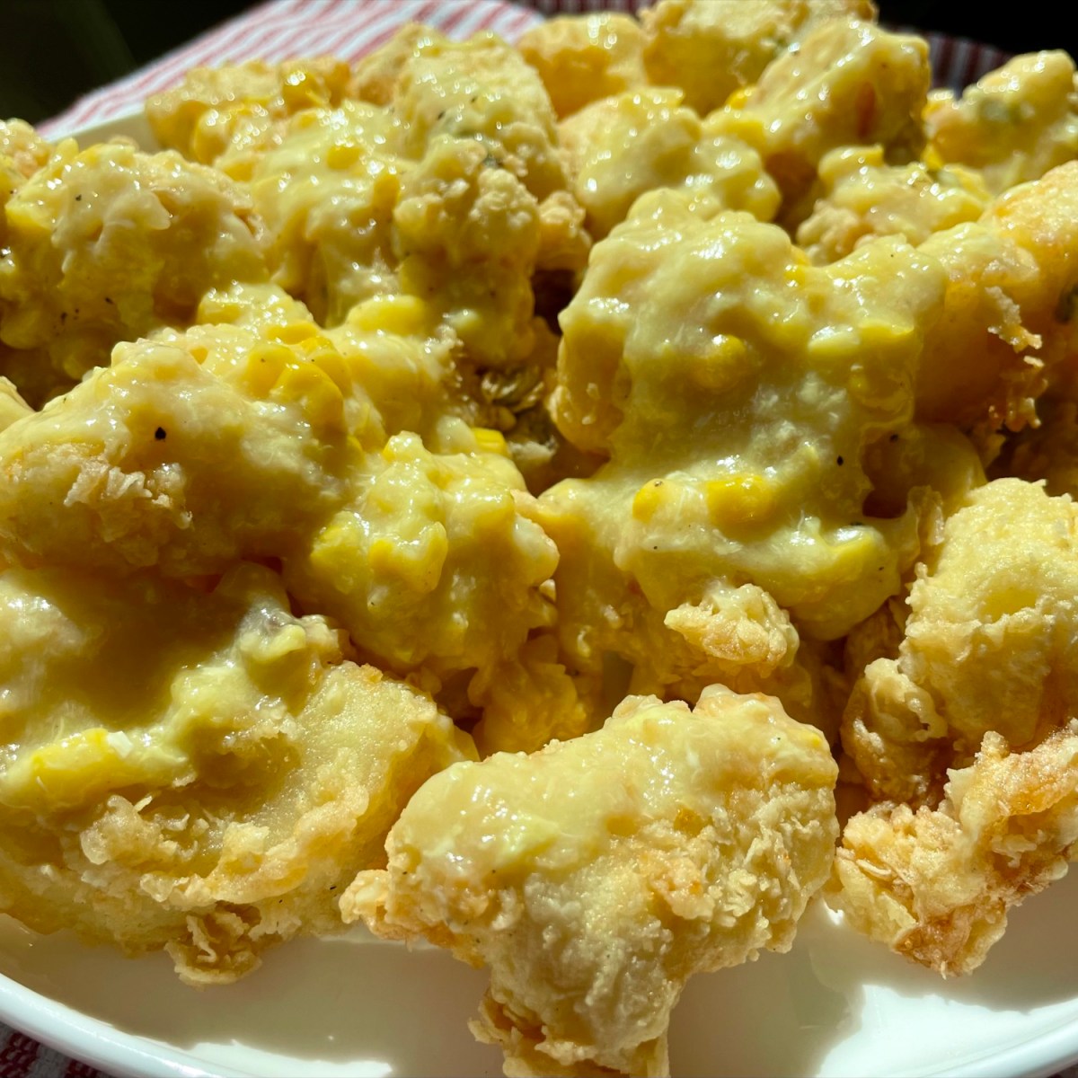 Cantonese Fried Fish with a Corn Gravy&nbsp;(粟米斑塊)