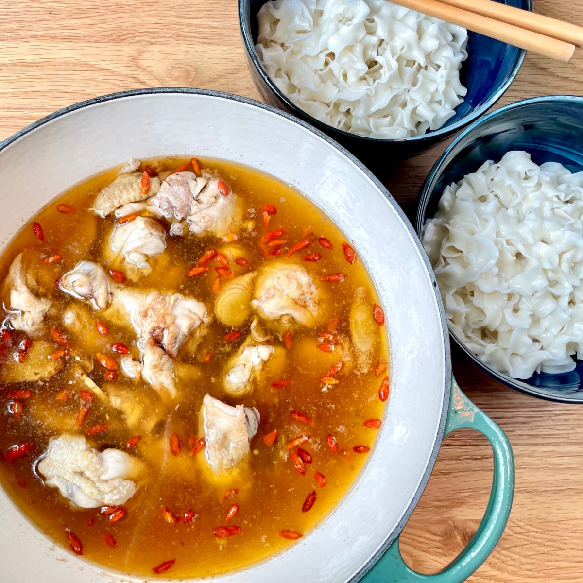 Taiwanese Sesame Oil Chicken Soup&nbsp;麻油雞