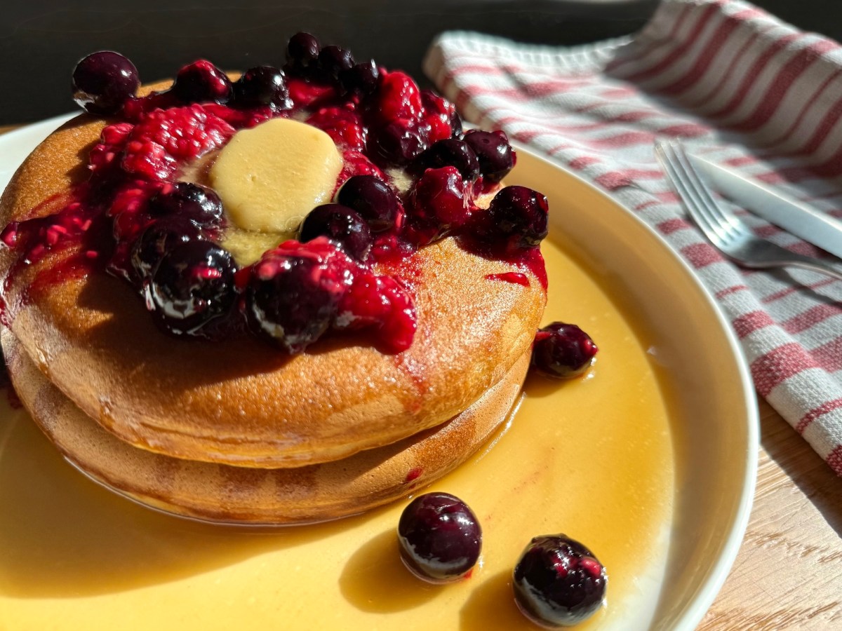 Golden Diner Honey Butter&nbsp;Pancakes